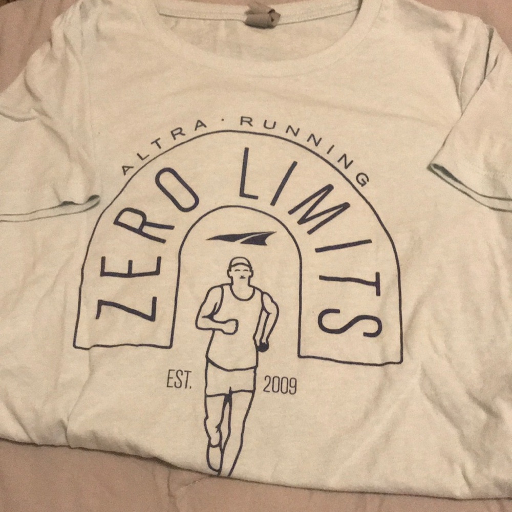 Altra tshirt